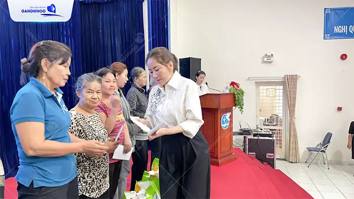 BVTM Gangwhoo Trao Quà Gửi Yêu Thương Ở Quận Gò Vấp & Củ Chi