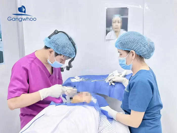 ru mo mi mat trong 4