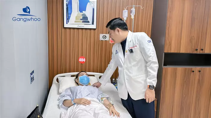 3 Things Foreigners Must Know Before Getting Breast Augmentation in Vietnam 4 en nang nguc cho kh quoc te tai viet nam 2