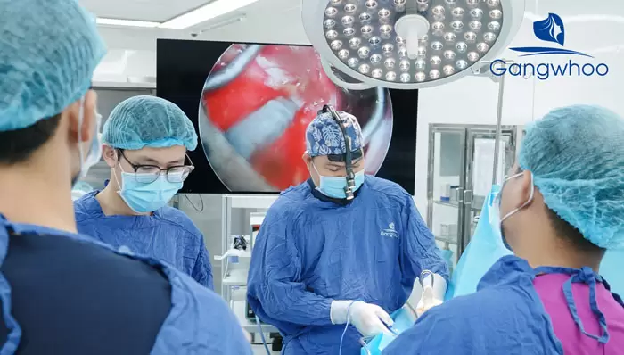 3 Things Foreigners Must Know Before Getting Breast Augmentation in Vietnam 3 en nang nguc cho kh quoc te tai viet nam 3