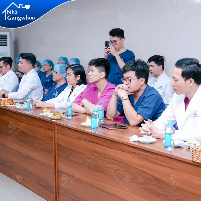 ngay thay thuoc viet nam 27 2 bvtm gangwhoo tri an nhung trai tim y duc 3