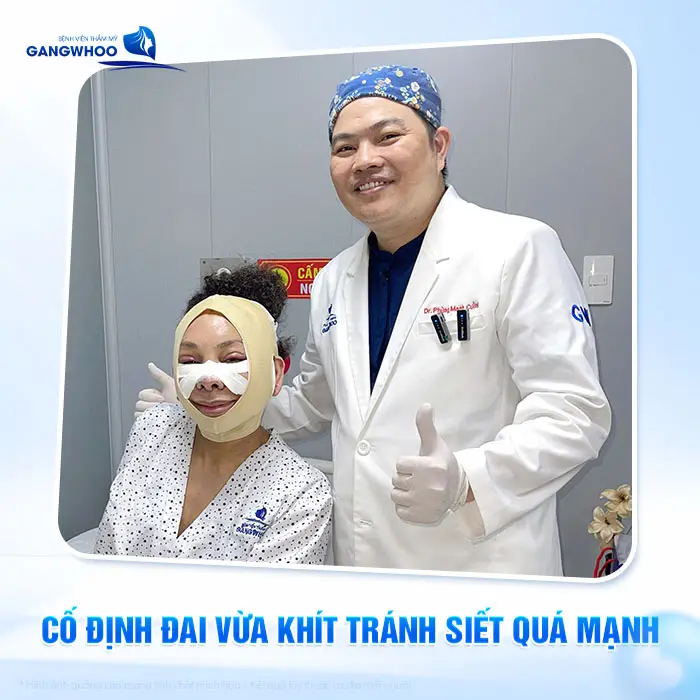 Đeo đai định hình sau căng da mặt giúp hỗ trợ tốt cho quá trình hồi phục mô sau thực hiện