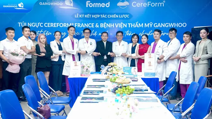 Gangwhoo và CereForm Ký Kết Hợp Tác Mang Dòng Túi NgựcTừ Pháp Đến Khách Hàng 1 gangwhoo va cereform ky ket hop tac 1